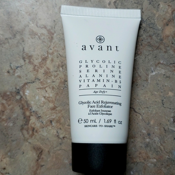 Avant Skincare Avant Glycolic Acid Rejuvenating Face Exfoliator New